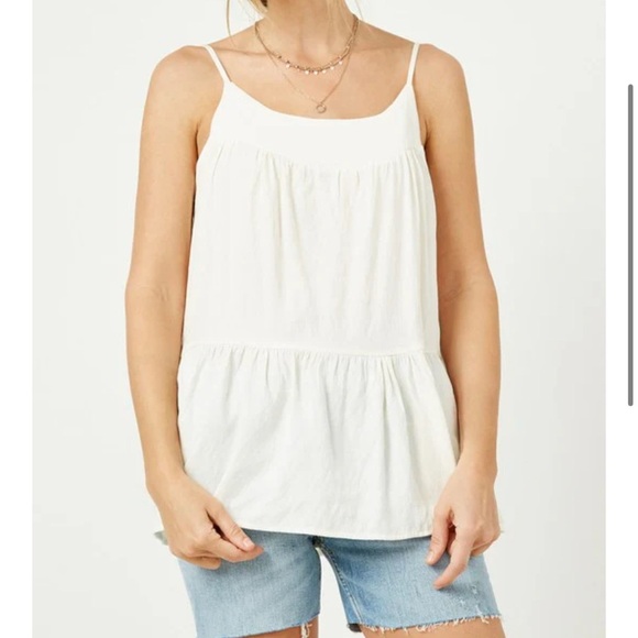 Hayden Los Angeles OFF WHITE TIERED CAMI TOP - size M - Picture 1 of 6